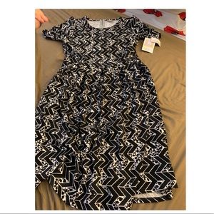 NWT. XL Amelia. Lularoe.